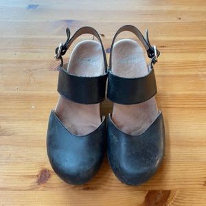 dansko Malin Black Full Grain Heels